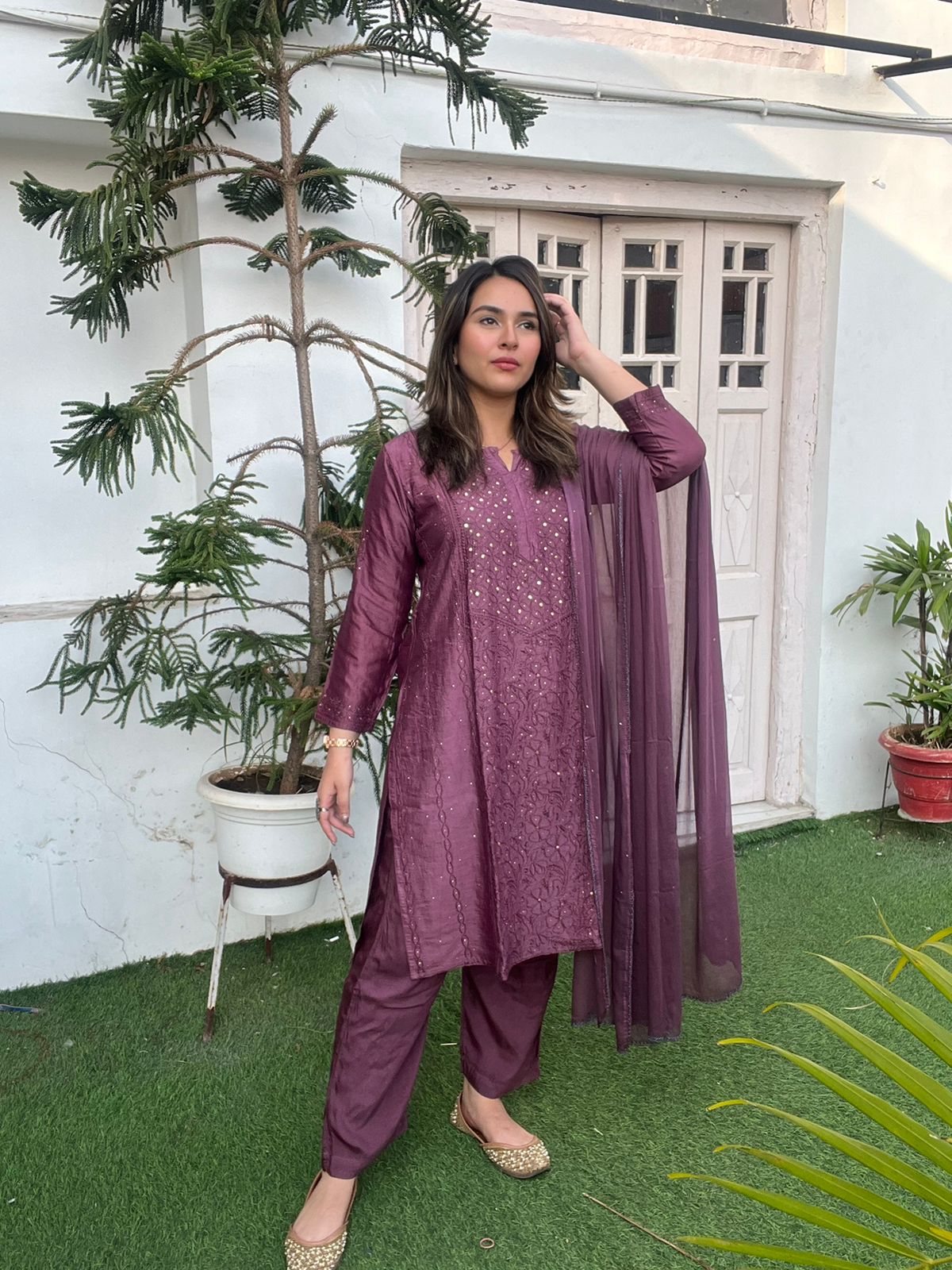 Wine Chikankari Elegance: Modaal Chanderi Cutdana Ensemble