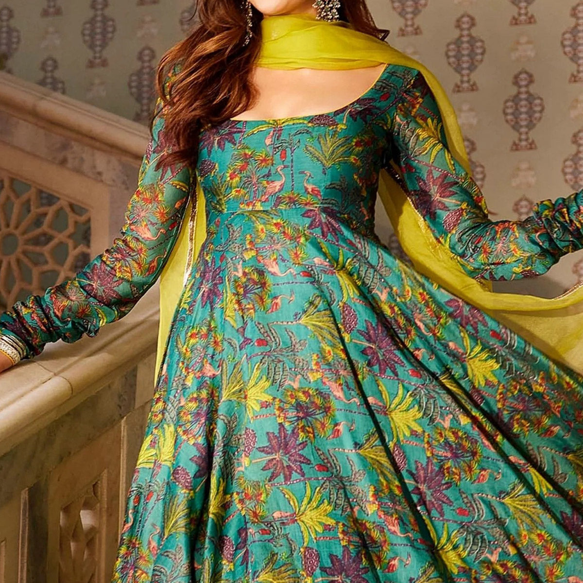 Peachmode gown bluffant anarkali