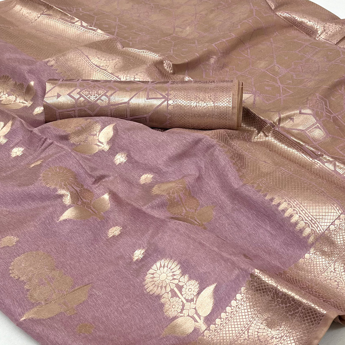 Purple Floral Woven Georgette Saree