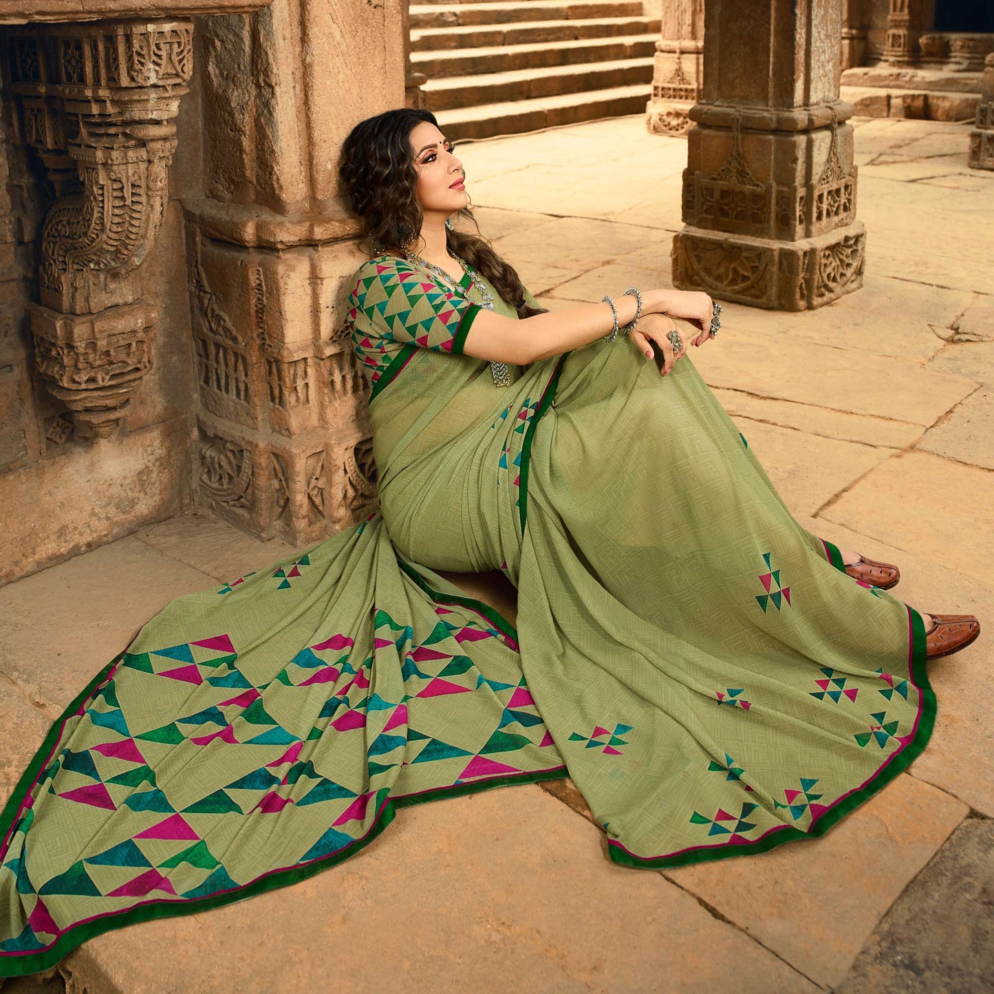 Green Printed Georgette Saree With Lace Border