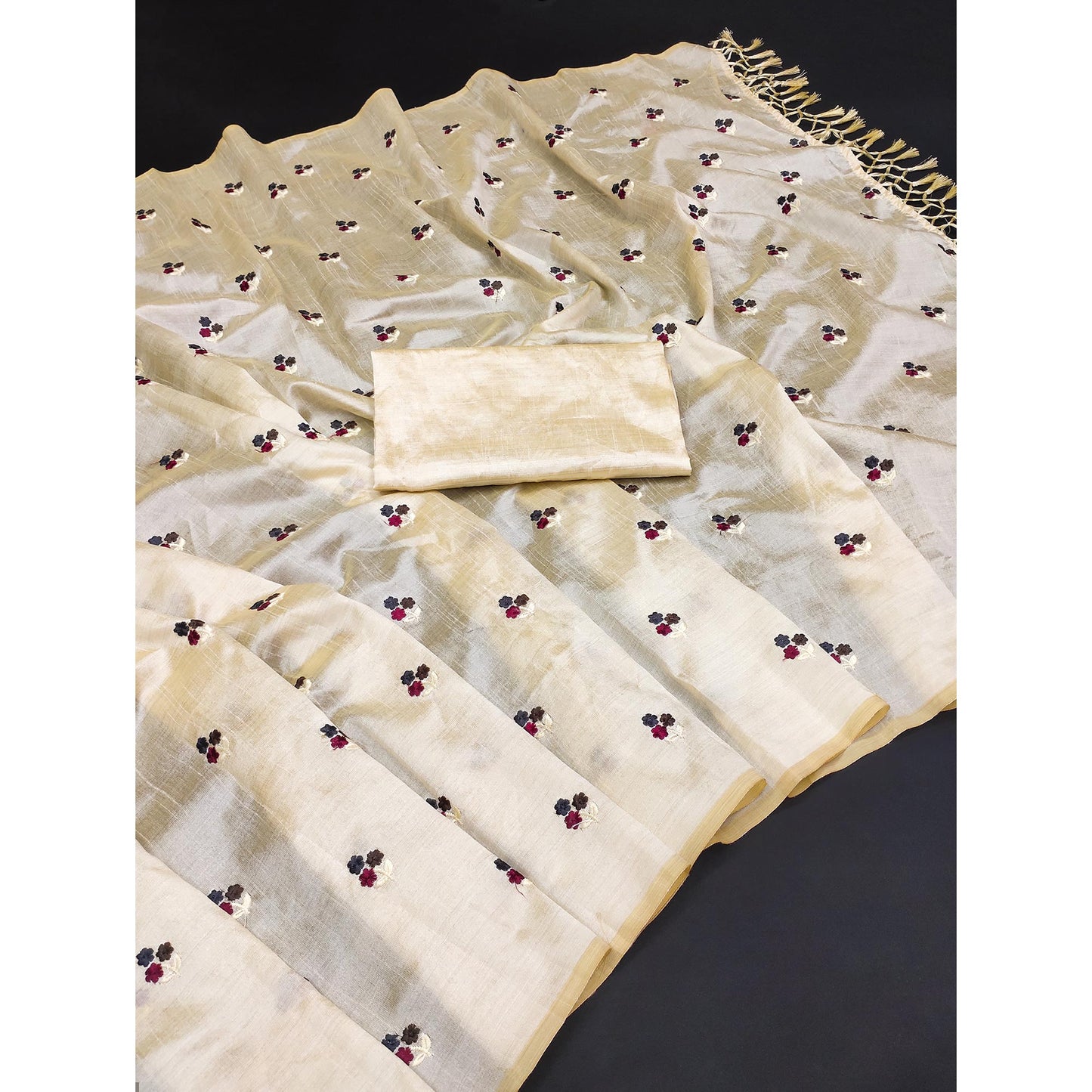 Cream Floral Embroidered Silk Saree