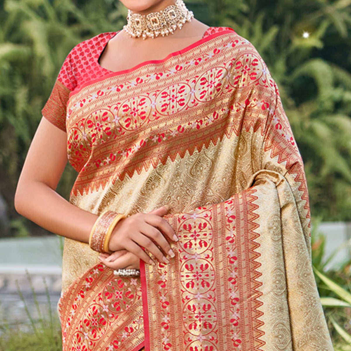 Cream Woven Kanjivaram Silk Saree With Tassels