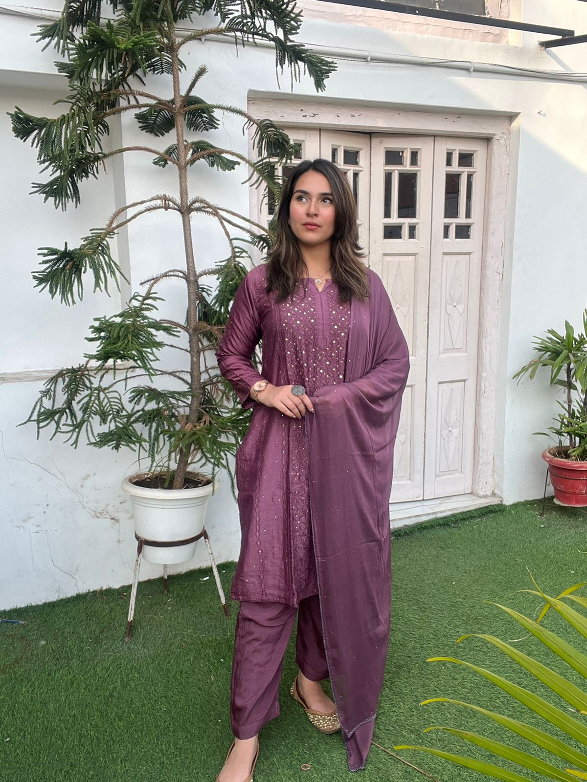 Wine Chikankari Elegance: Modaal Chanderi Cutdana Ensemble