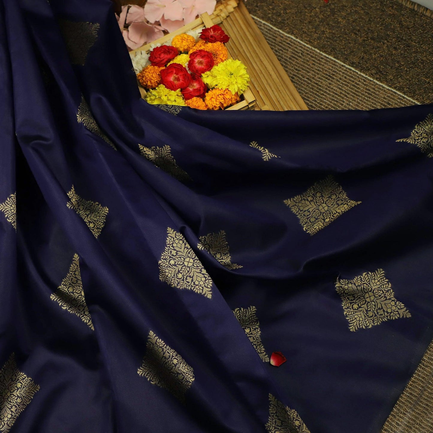 Breathtaking Navy Blue Colored Festive Wear Woven Soft Silk Saree