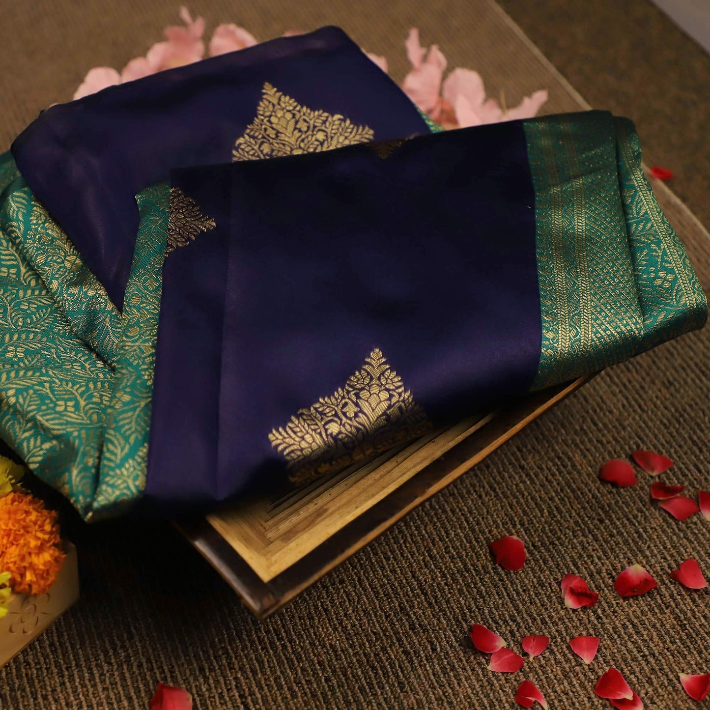 Breathtaking Navy Blue Colored Festive Wear Woven Soft Silk Saree