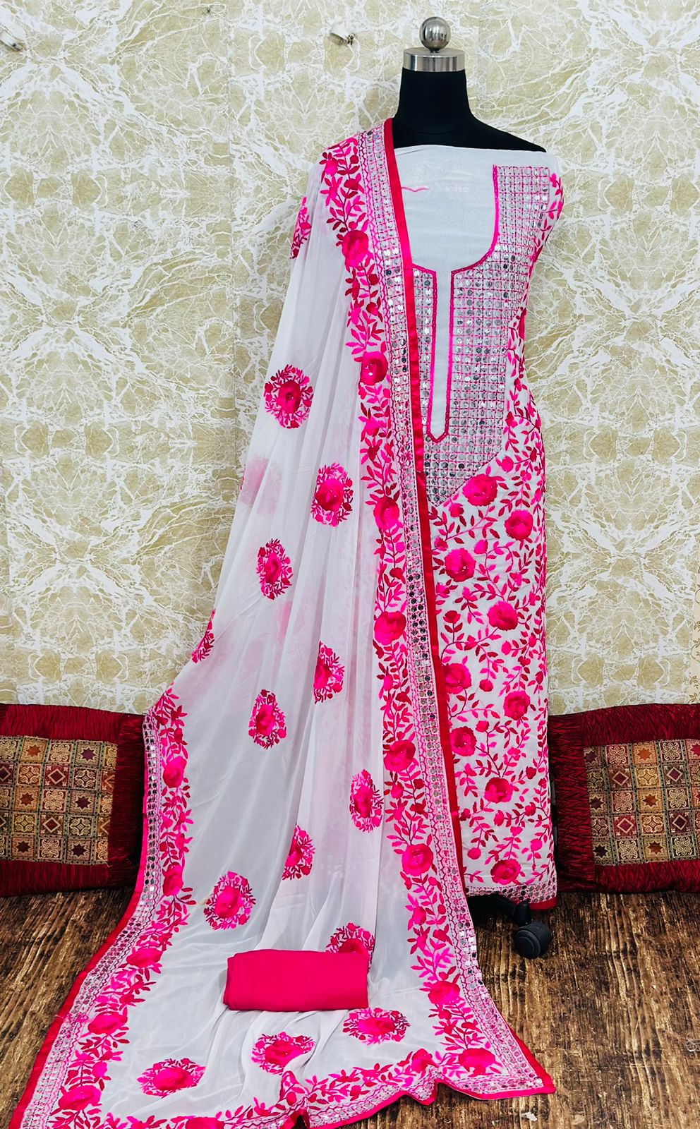 Pink and White Exquisite Mirror Magic Ensemble