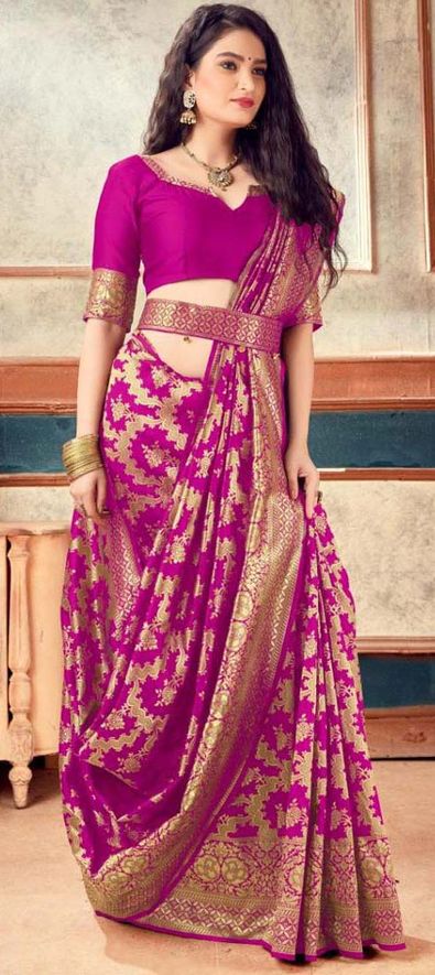 Banarasi Silk Traditional Saree in Pink and Majenta with Weaving Work-1688746