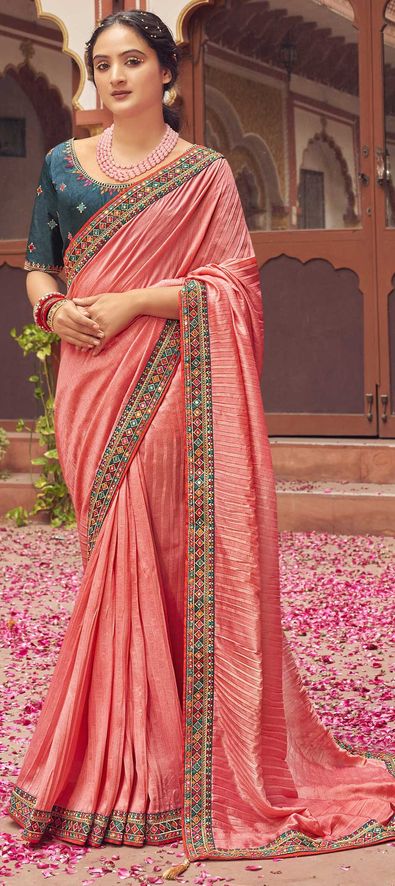 Silk Traditional Saree in Pink and Majenta with Thread Work-1821477